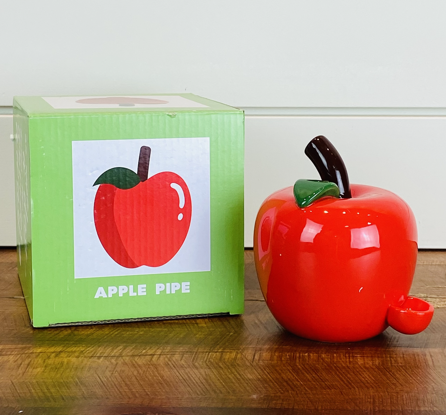Red Apple Ceramic Pipe