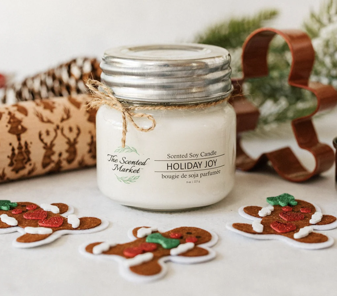 HOLIDAY JOY Soy Wax Candle 8 oz