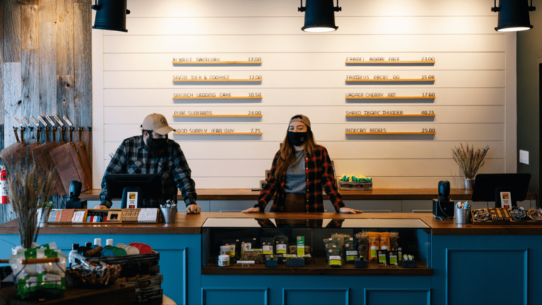 Burlington Cannabis Store Customer Service is Top Notch at The Farmhouse