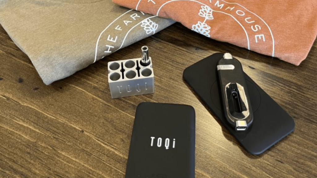 TOQI vape battery is the best way to consume live resin concentrate cannabis
